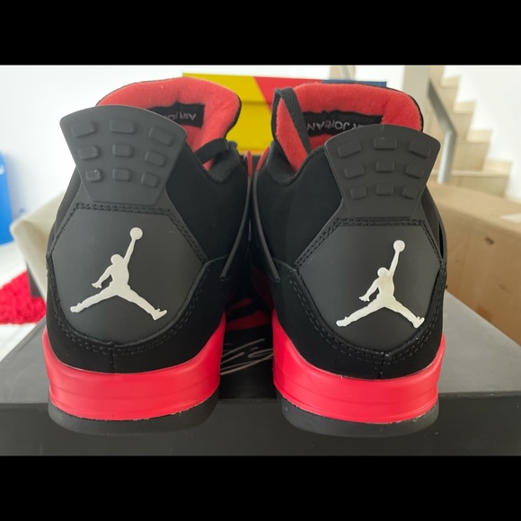 Air Jordan 4 Retro ‘Red Thunder’ - Picture 4 of 5
